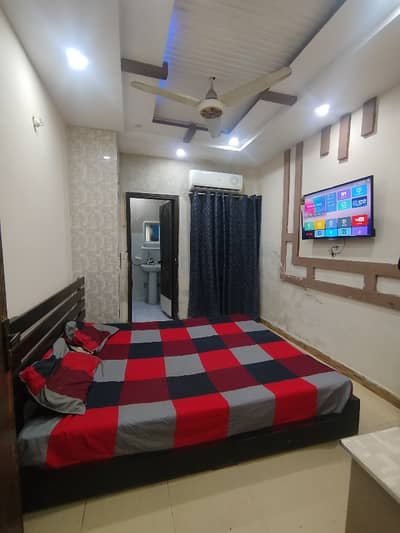 FURNISHED FLATE FOR FAMILIES JOBIANS BACHELORS FOR RENT IN JOHAR TOWN LAHORE