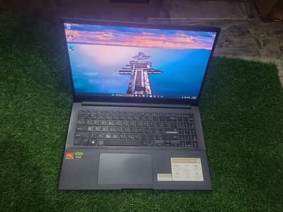 Asus vivobook 15 pro Ryzen 9 RTX 4060 8 GB graphic card oled display
