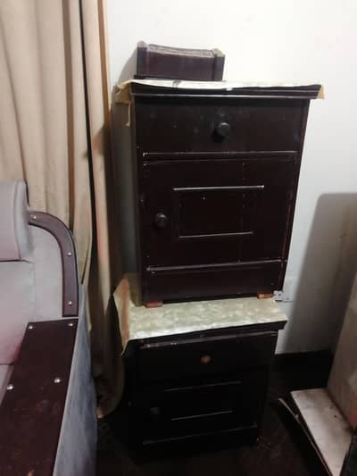 bed and side table dressing table for sale