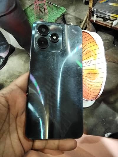 spark neo 8 plus  4/64