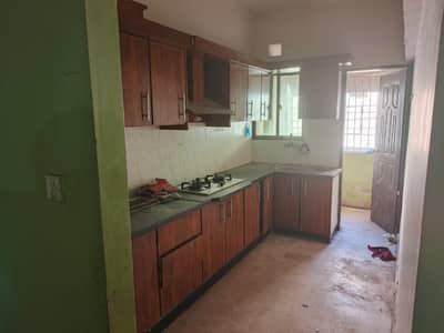2bed DD pioneer Castle secured Saba Estate