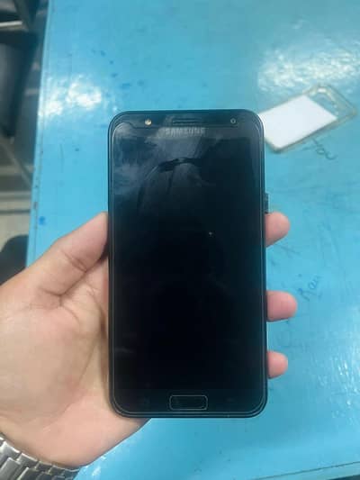 samsung Galaxy j7