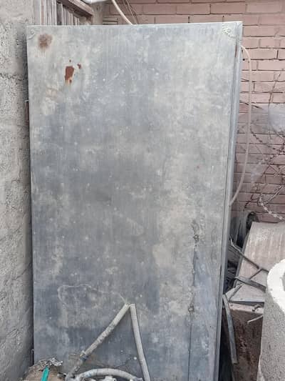 big and heavy sandook