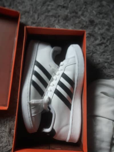 addidas grant court tripple white
