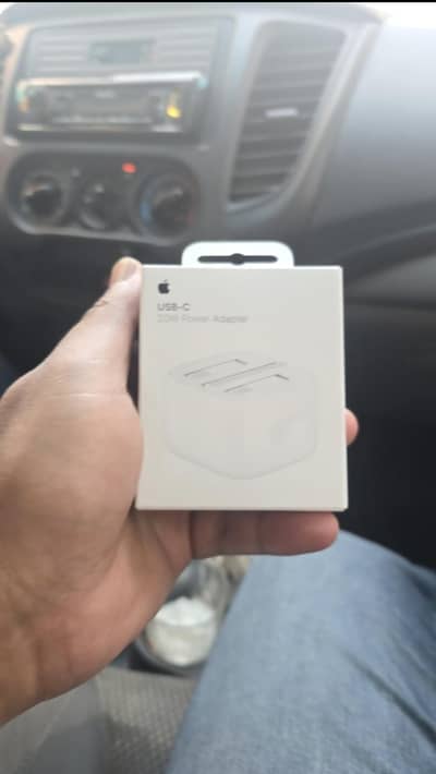 Apple Orignal 20W charger