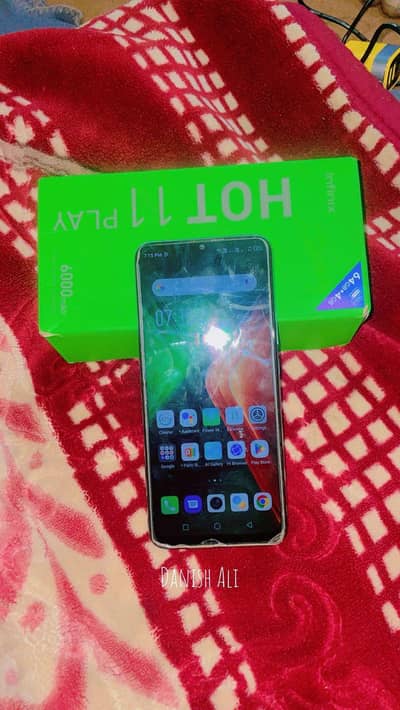 4RM64GB all okay no upon no reper boxes urgnal charger jal gya