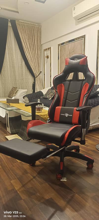 Boss Chairs - Ceo Chairs - Executive Chairs - Office Chairs - Chairs