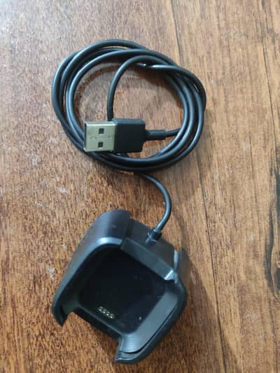 Fitbit versa 1 charger