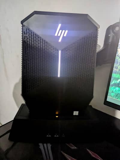 HP BACKPACK HP Z VR G2 with Original HP Wireless Keyboard & Mouse