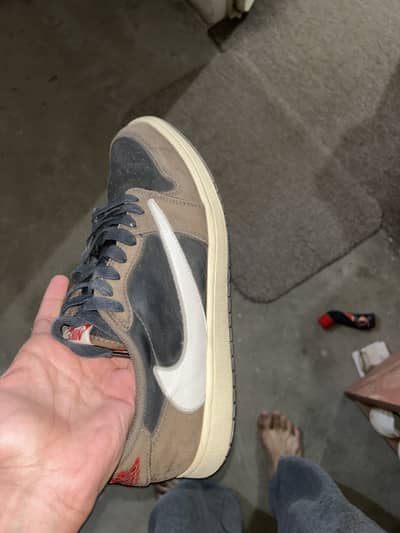 Air jordan 1 x travis scott mocha retro