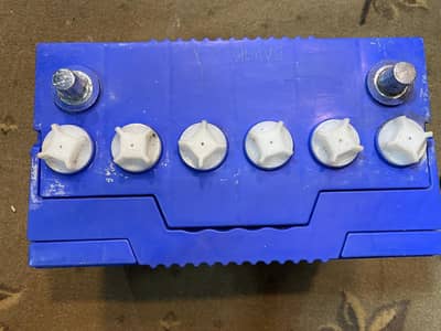 Osaka 100amp battery