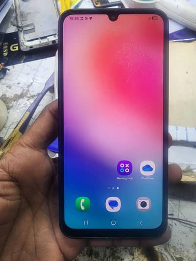 A24 8/128 official PTA No exchange