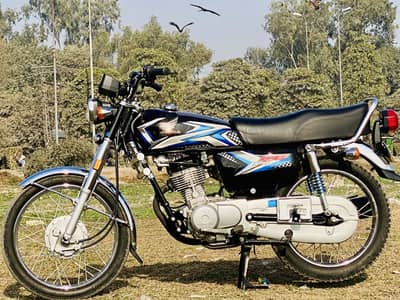 HONDA CG125 2025
