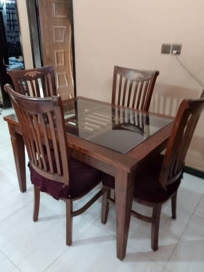 Dinning table with Four chairs