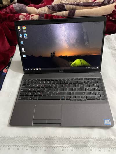Dell latitude 5500 8/256 like new