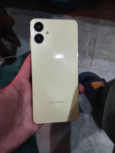 Samsung Galaxy A06 new 10/9 with box