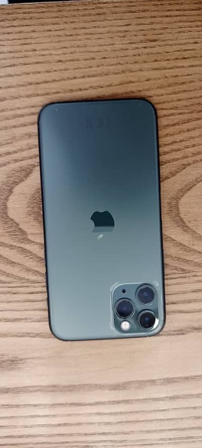I phone 11 pro 10/10 condition total genium