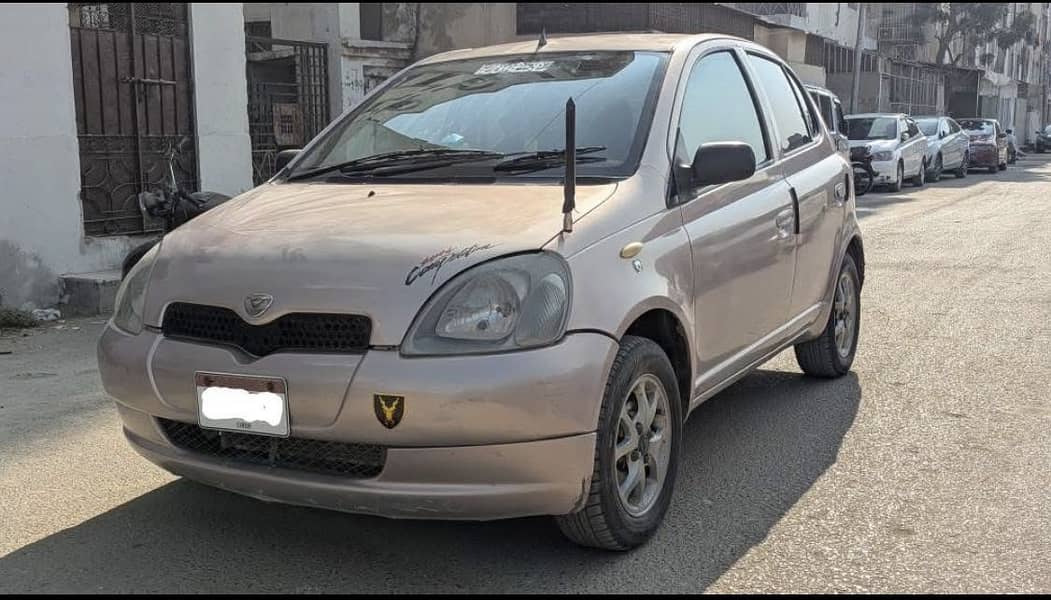 Vitz 2000/2006 3