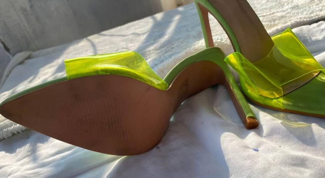 PRETTYLITTLETHINGS 1