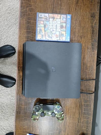 PlayStation 4 Slim 500GB – Fully Sealed | Like Brand New | 10/10