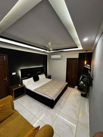 Luxury Apartment For Daily Basis Rent In Bahria Town Lahore