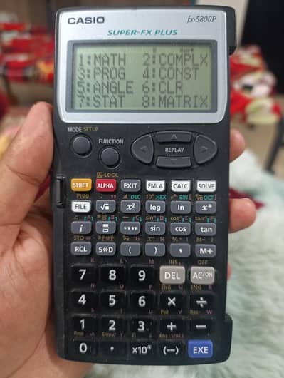 Casio FX 5800p calculator for sale in 9/10 perfectly working cond