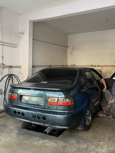 Honda Civic Dolphin EG