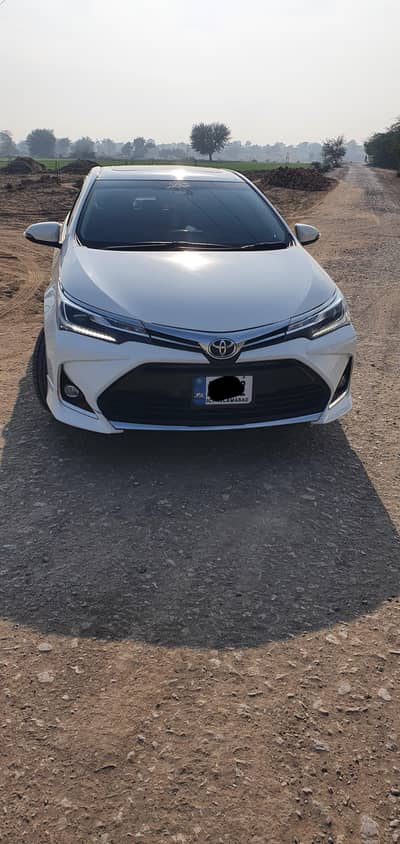 Toyota corolla grande black interior