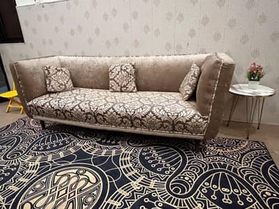Sofa set for sale in Lahore cantt