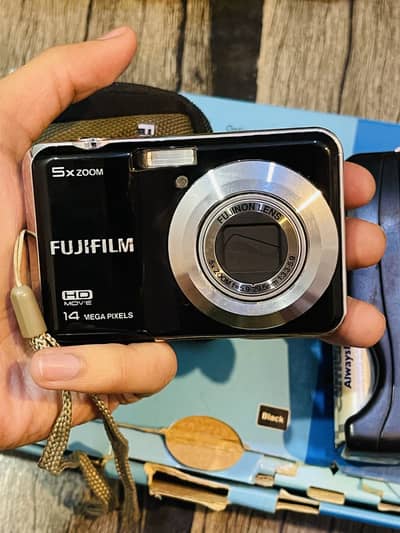 Finepix Ax500 fujifilm digicam vintage camera
