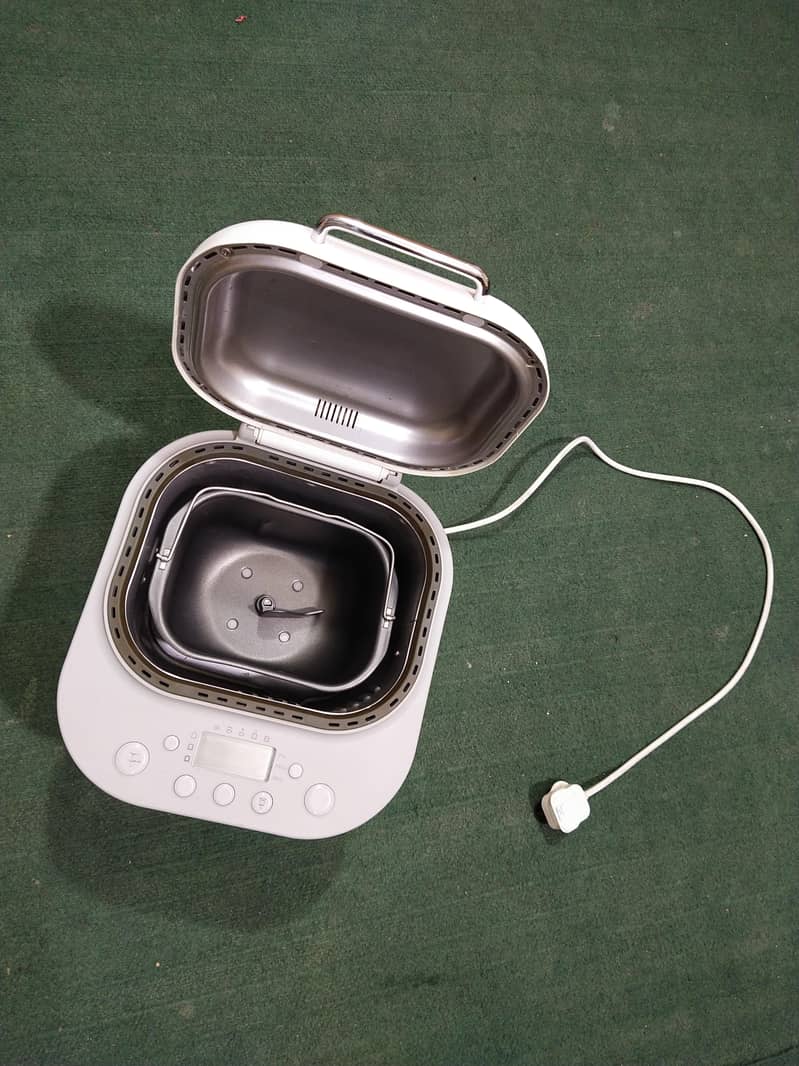 Bread Maker 1