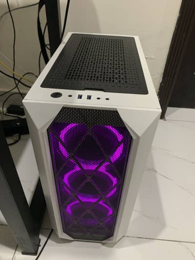Xeon 1230 V2 (I7 3770) RX 580 Gaming PC