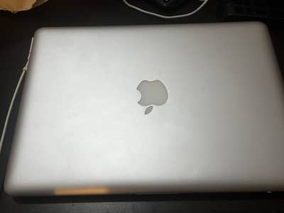 MacBook Pro 2012 - 8GB Ram / 128 GB SSD / Mac OS Sequoia