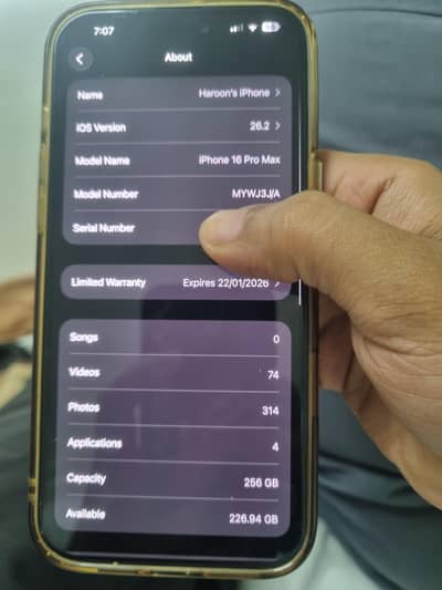 I phone 16 pro max  256 GB with box