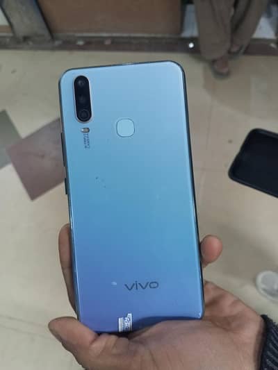 vivo y17