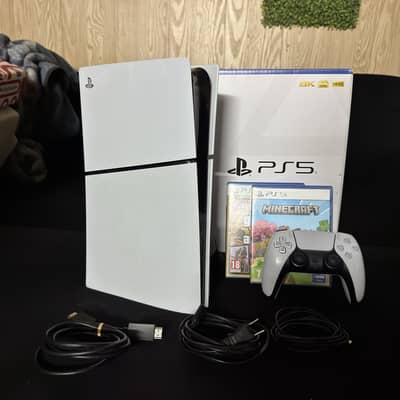 PS 5 Slim Disc Edition | 1 TB Storage | 10/10 Condtion