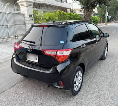 Toyota Vitz 2018 / 2021 Safety III Edition 1.0 Push Original color
