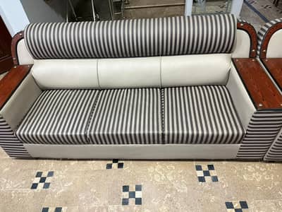 Rexine Sofa Set 3,2,1  (sheesham) (Molty foam)