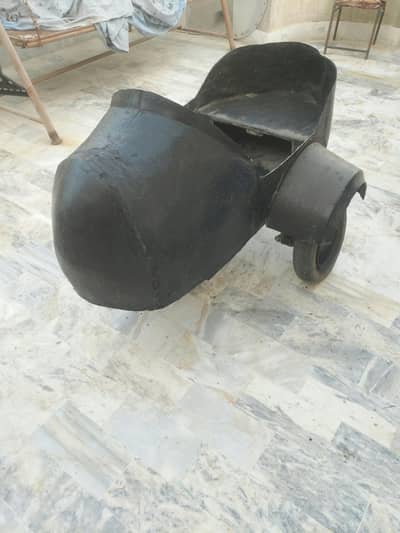 Vespa Sied Car for sell  contact mobile Number