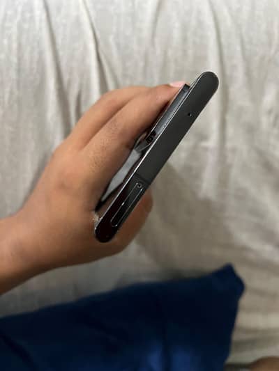 Samsung Galaxy Note 20 Ultra 5G – 12GB / 256GB  exchange only I phone