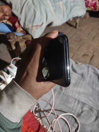 I phone 11 pro max  64 GB. JV