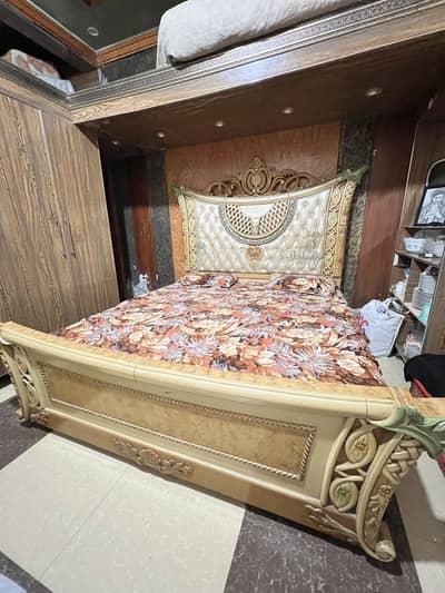 Master double Bed - King Size
