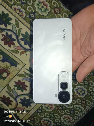 ViVo Y 400 4G just 15 days used