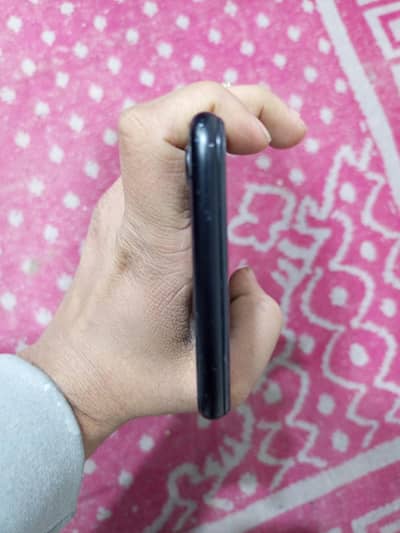 Huawei nova 3i 4/128 pta approved dual sim minor back break