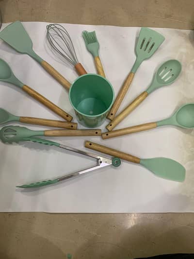 12 pieces  Silicone Kitchen Cookware Set With Wooden Handles