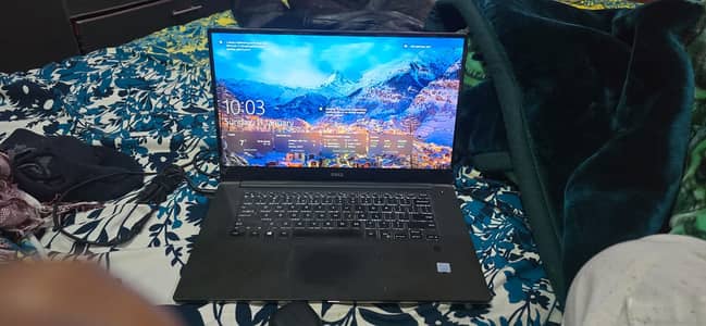 XPS15 9560