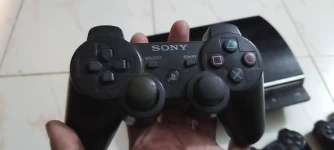 Playstation 3 for sale with 4 controller