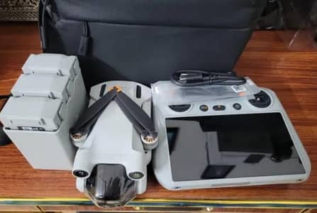 Drone DJI Mani 3 pro 3 better for sale