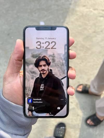 I phone 11 pro max factory unlock