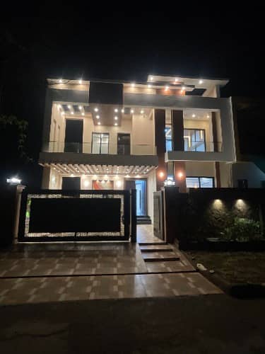 10 M Brand New House Available for Sale in C Block